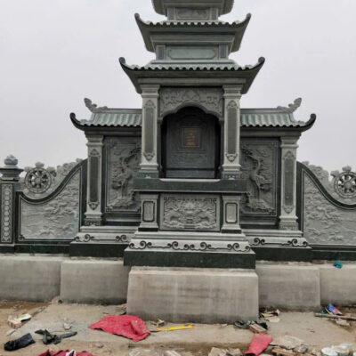 Lăng thờ đá 3 mái