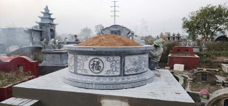 Mộ đá tròn