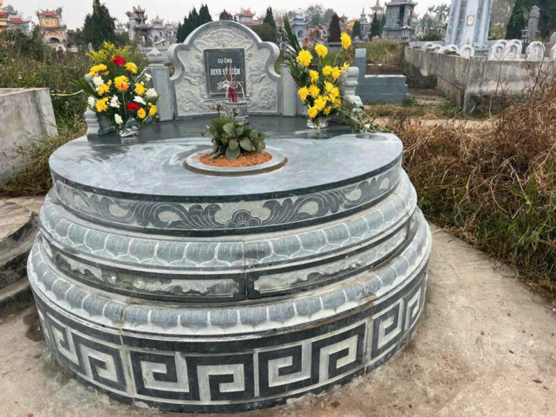 Mộ đá tròn