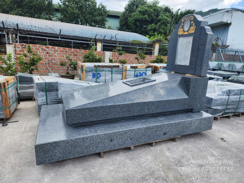 Mộ đá granite hoa cương